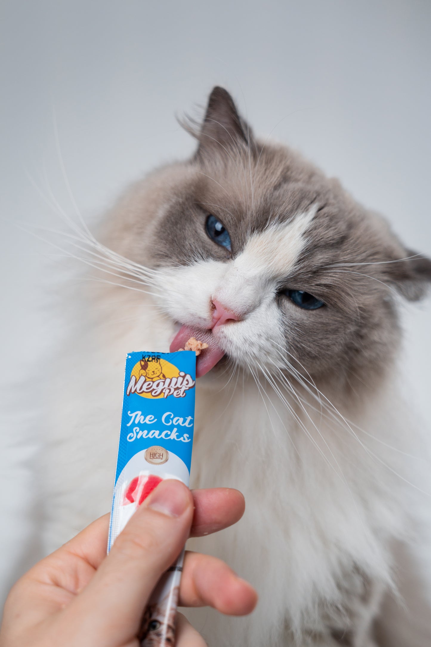 Snack Cremoso Meguis Para Gatos Sabor Atum 60 Uni